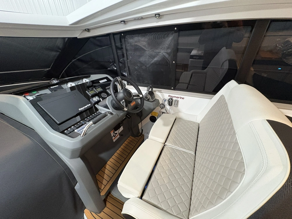 2022 Jeanneau Leader 46 alt
