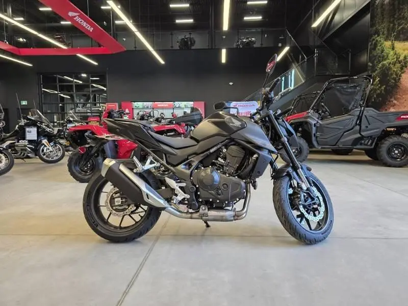 2025 Honda CB750 ABS thumbnail 3