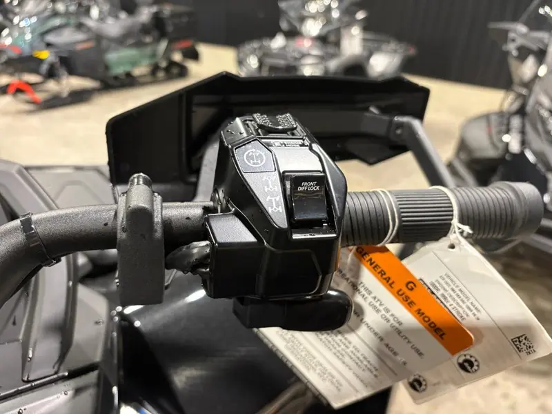 2026 Can-Am Outlander MAX 6X6 Backcountry 1000R