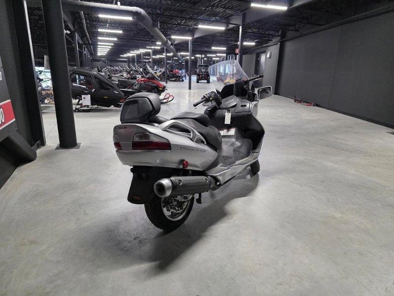 Suzuki Burgman 650 2005 alt