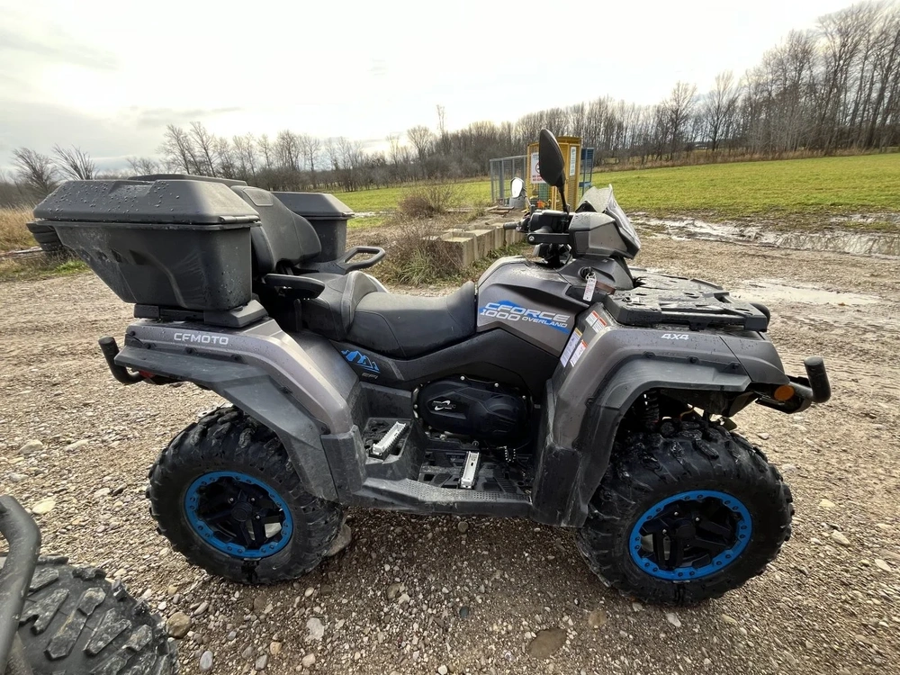 2023 Cfmoto 1000 Overland alt