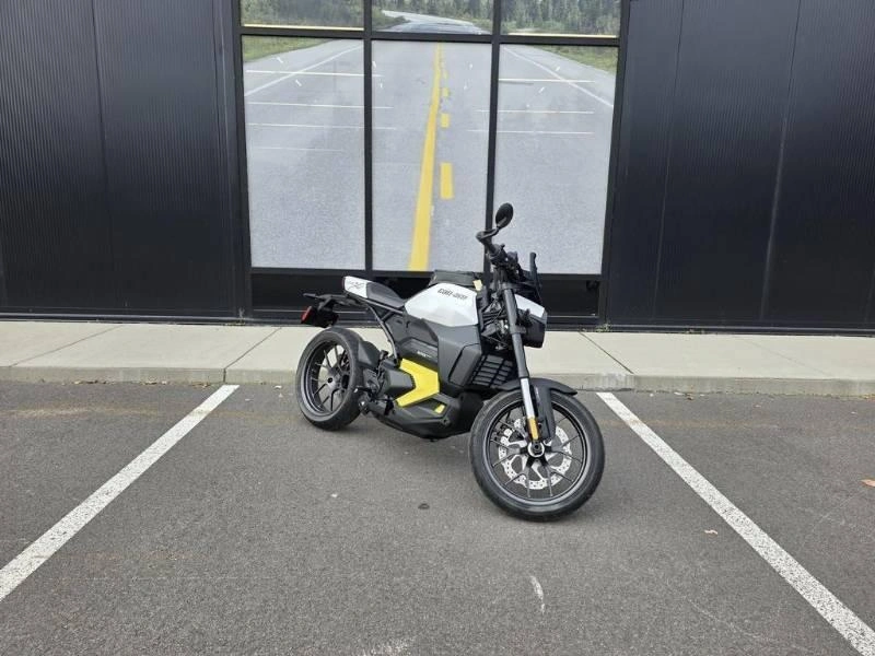 Can-am Pulse 2025 alt