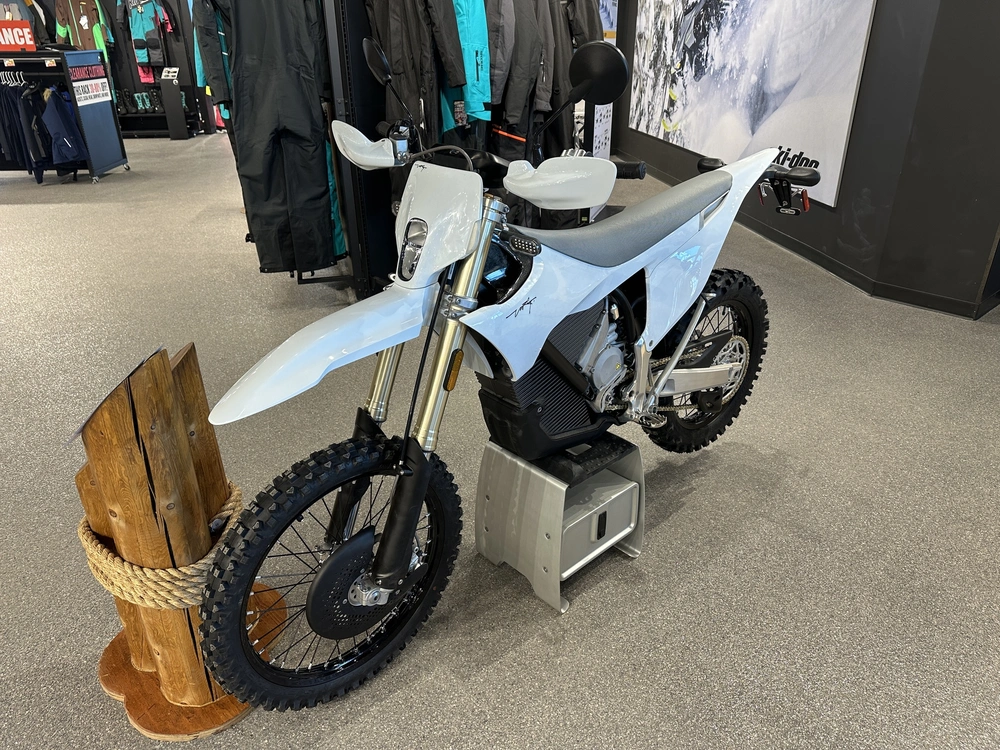 2026 Stark Future Future Stark Varg Ex 80hp alt