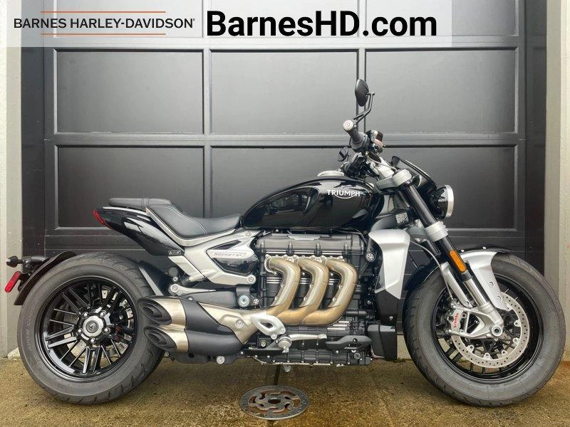 2022 Triumph Rocket 3 R alt