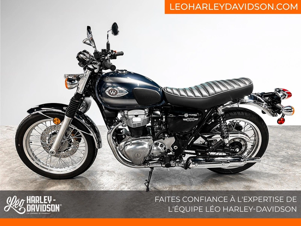 2023 Kawasaki W800 alt