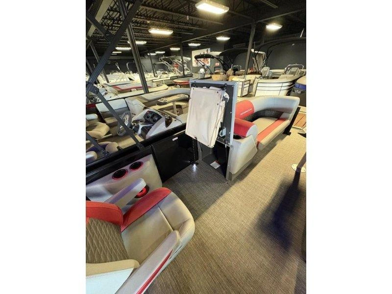 Bennington Marine 20ssbsr 2025 alt