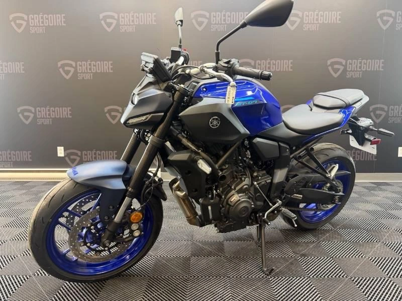 Yamaha Mt-07 2025 alt