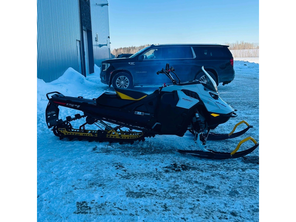 Bombardier Summit 850 Adrenaline E-tec 2024 alt