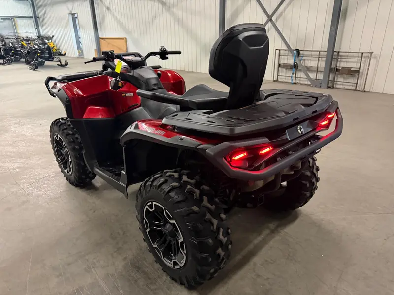 Can-Am OUTLANDER MAX XT 850 2025