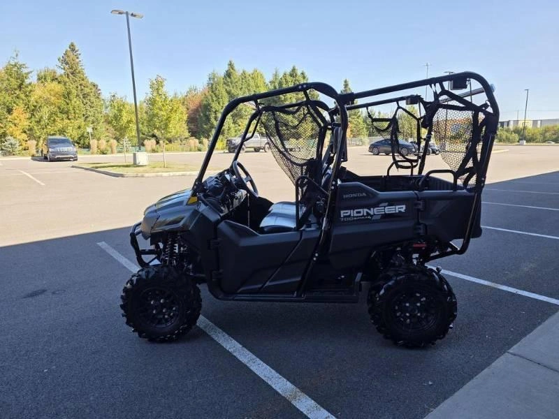 Honda Sxs700m4ds 2025 alt