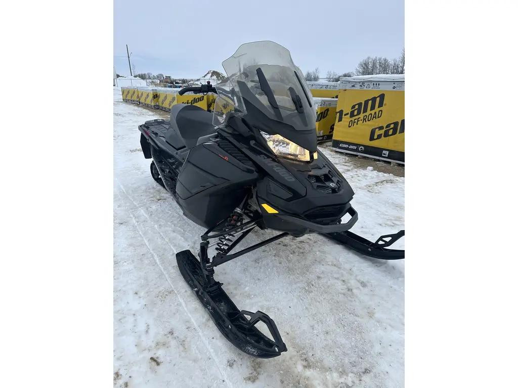 2023 Ski-Doo Renegade Adrenaline 900 ACE 