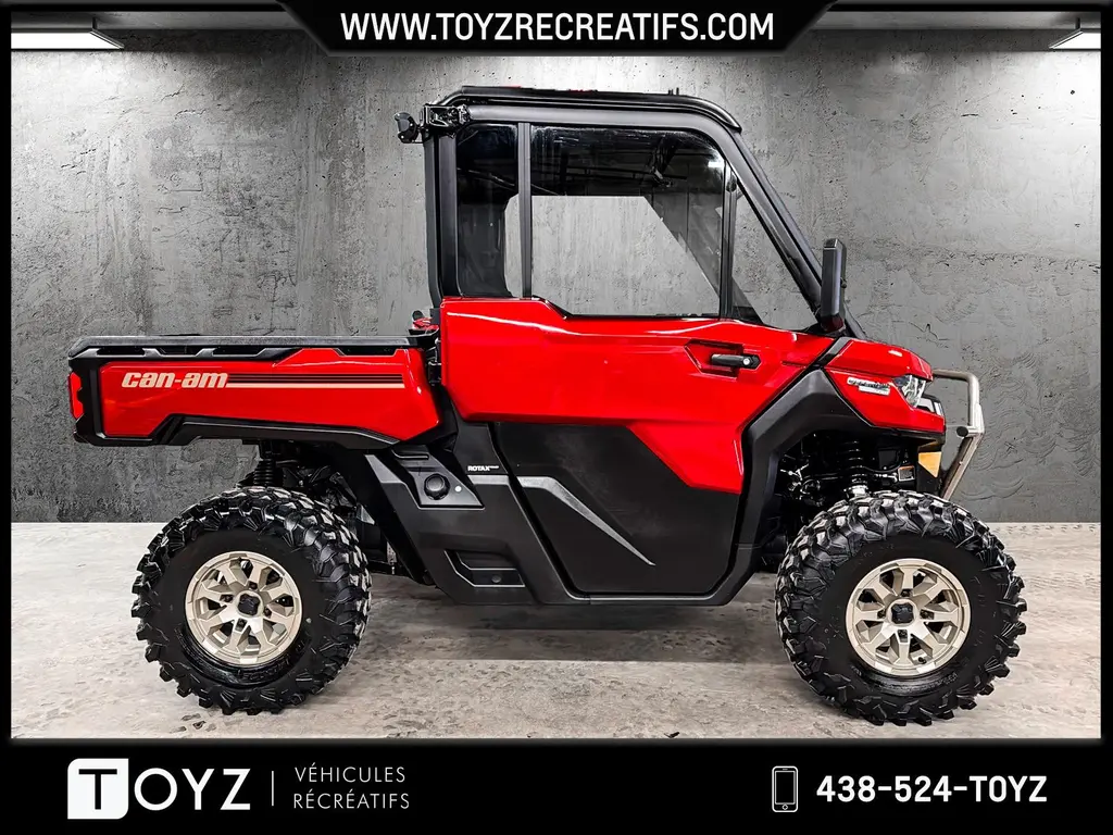 Can-Am DEFENDER LIMITED HD10 AUDIO SEULEMENT 897 KILOMÈTRES 2024