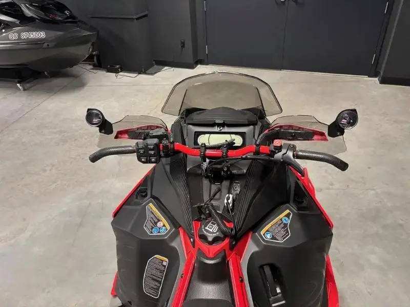 2025 Lynx RAVE RE 600R thumbnail 9