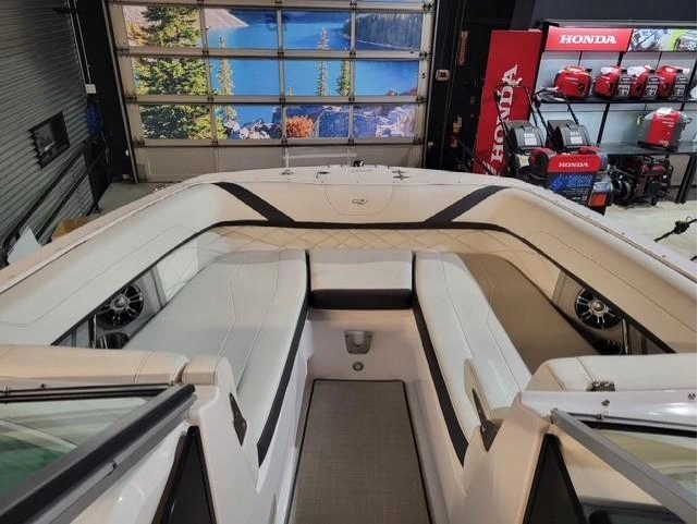 Regal Regal 26 Fasdeck 2021 2021 alt