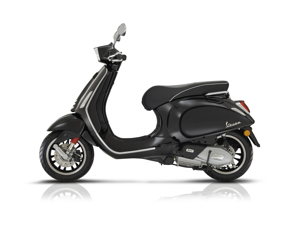 Vespa Sprint 50 2023 alt
