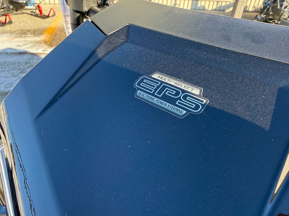 Polaris Sportsman 570 Trail Onyx Black 2026 alt