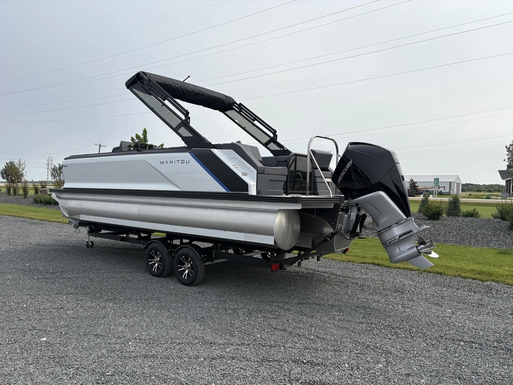 2025 Manitou Explore 24 Switchback Trifold 300 Mercury & Trailer alt