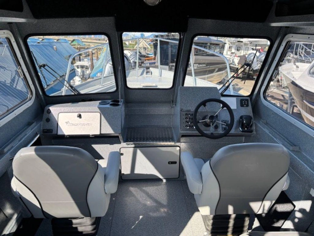 2025 Kingfisher 2225 Escape Ht alt