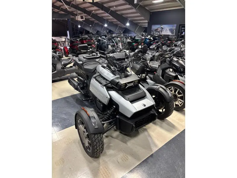 2025 Can-Am SPYDER CANYON STD
