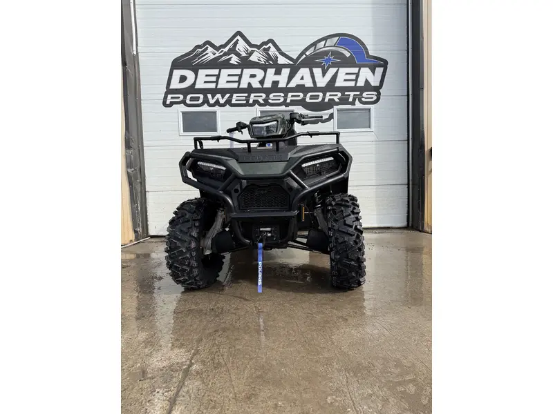 Polaris Sportsman Touring 570 Premium Treeline Green Metallic 2026