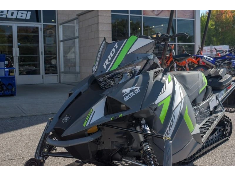 Arctic Cat Riot 8000 2022 alt