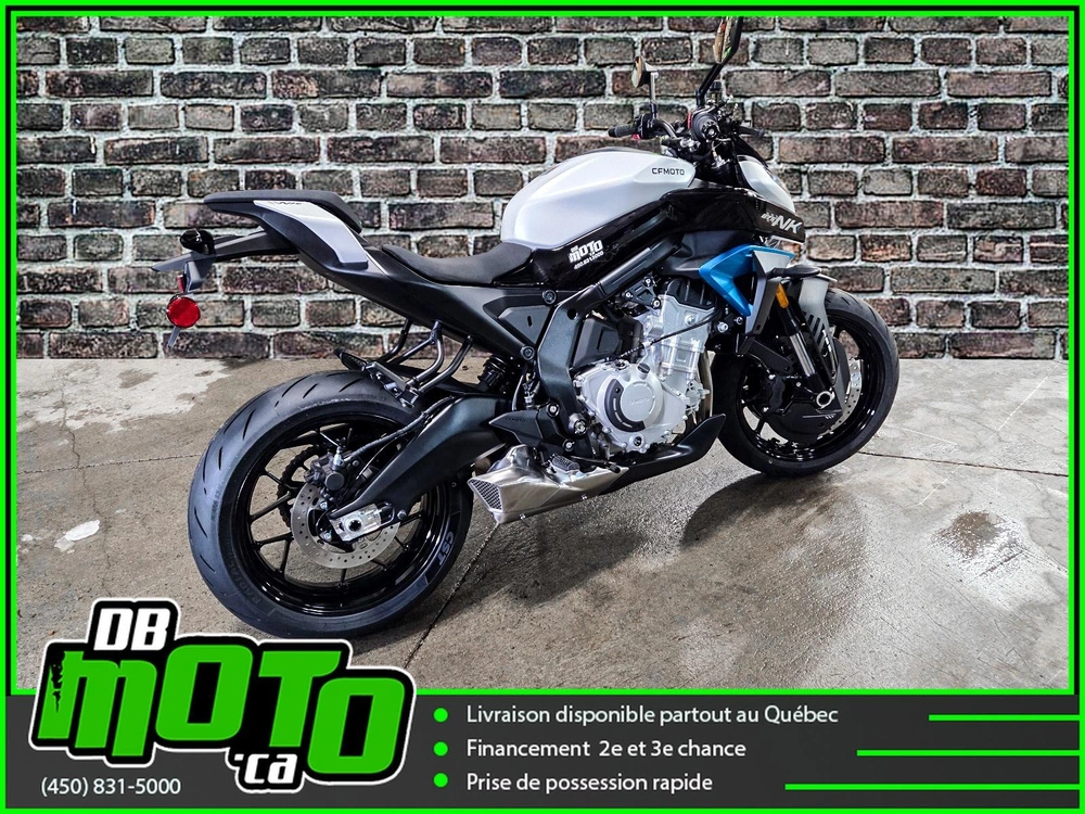 2026 Cfmoto 675nk alt