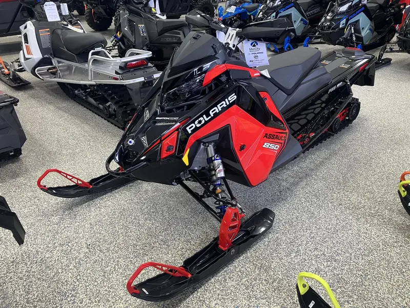 2026 Polaris 850 Switchback Assault 146