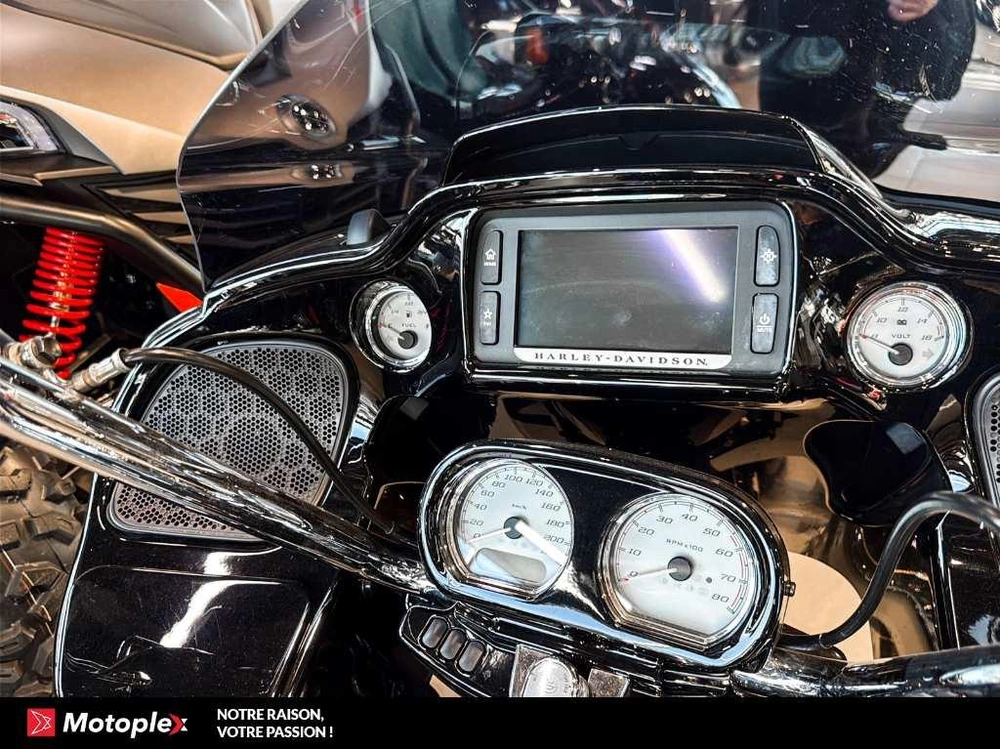 Harley-davidson Road Glide Fltrx 2016 alt