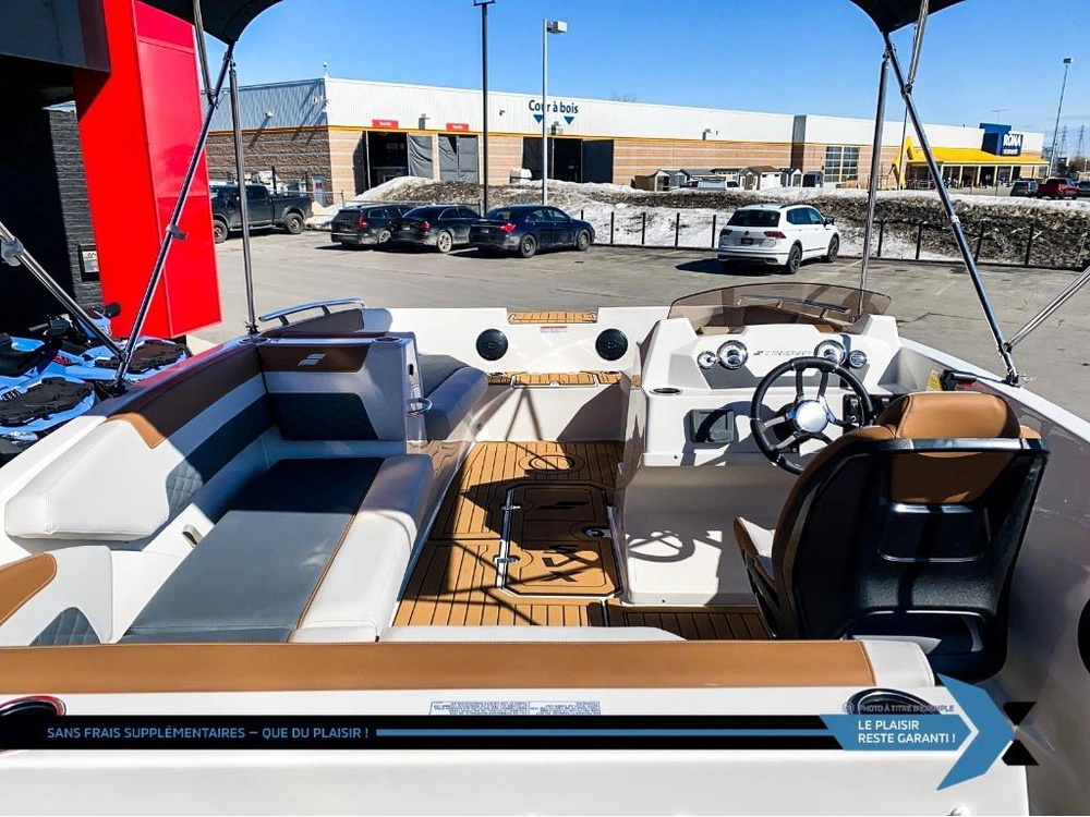 Starcraft Svx 171 Ob 90hp Deck Boat Bateau Ponté 2025 alt