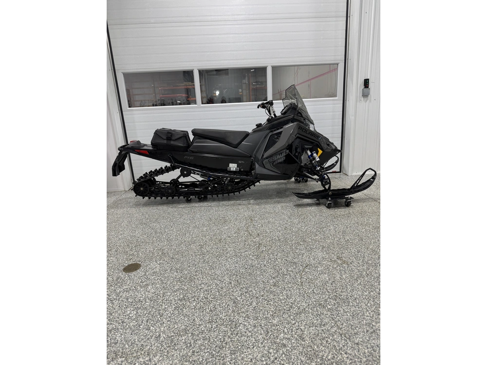 2025 Polaris Switchback® Assault® 650 146 alt