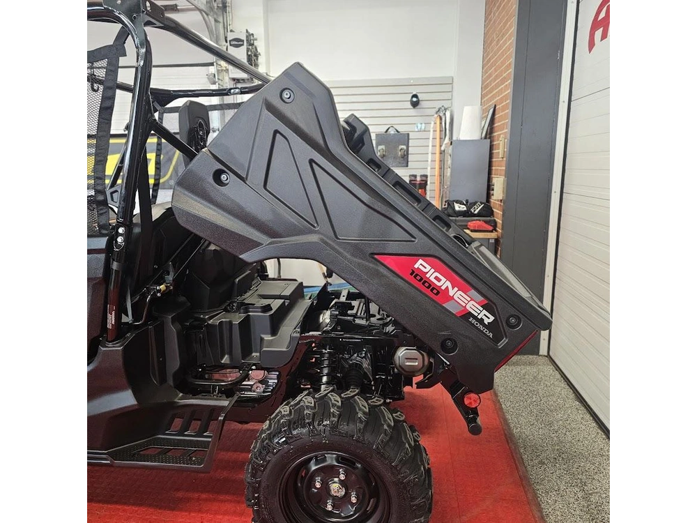 2025 Honda Pioneer 1000 Base alt