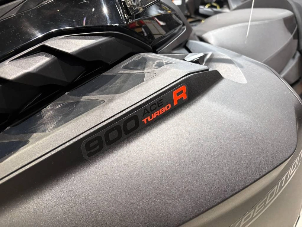 Ski-doo Expedition Le 20'' 900 Ace Turbo R Crosscut 1.5'' E.s. 2026 alt