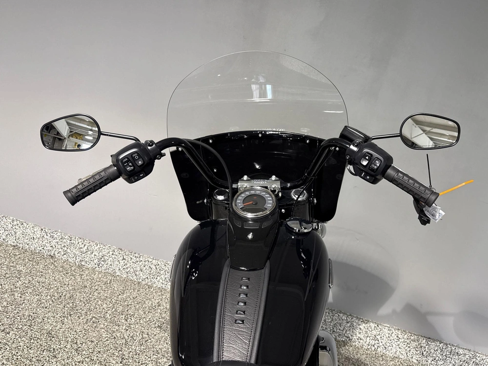 2026 Harley-davidson Flhc - Heritage Classic alt