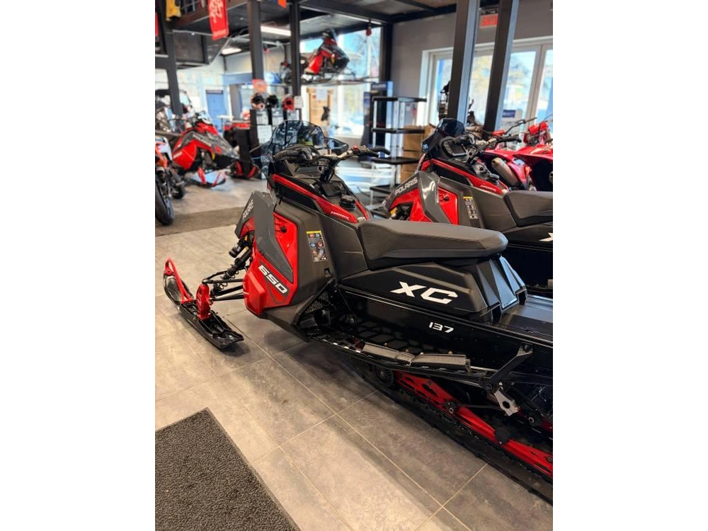 Polaris 650 Indy Xc 137 2024 alt