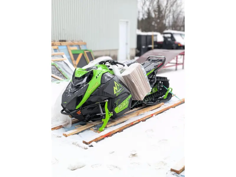 2025 Arctic Cat MOUNTAIN 600 146 SP - ES M6 - M600 catalyst SNO PRO - ELECTRIC START 2.6pc