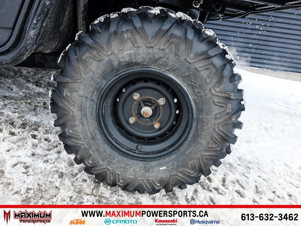 2023 Kawasaki Teryx 4 alt