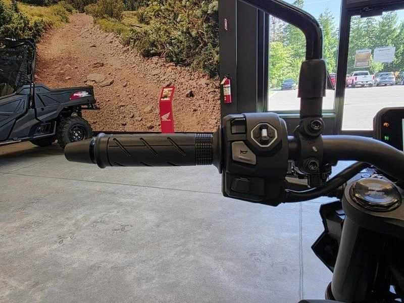 Honda Cb750 Abs 2025 alt