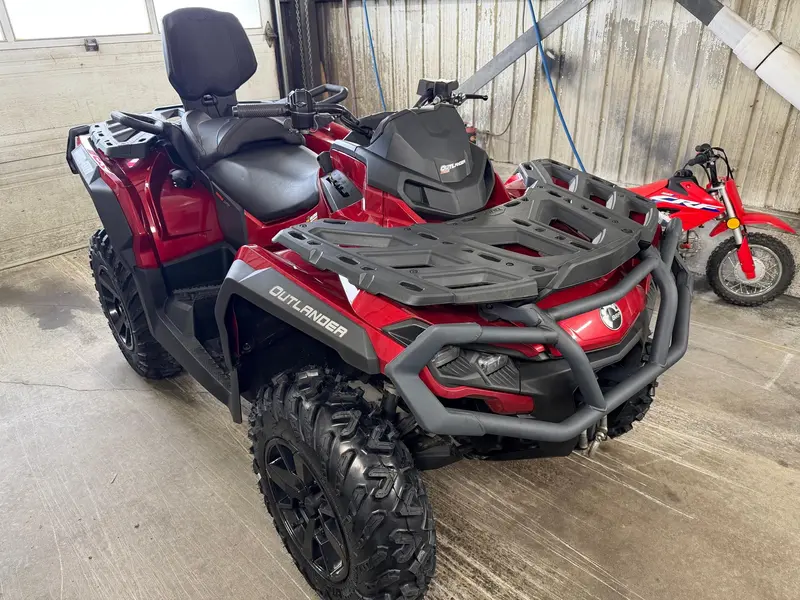 2024 Can-Am OUTLANDER MAX XT 850 thumbnail 2