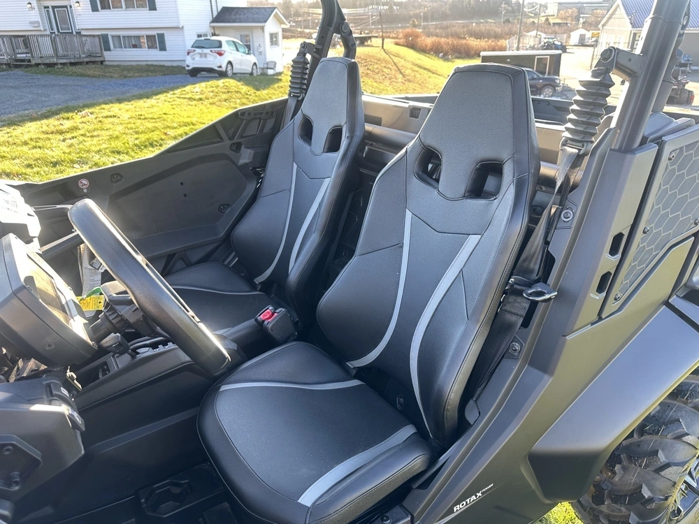 2026 Can-am Commander Xt 700 alt