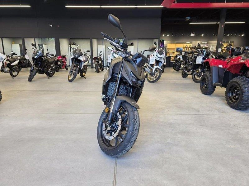 Honda Cb750 Abs 2025 alt