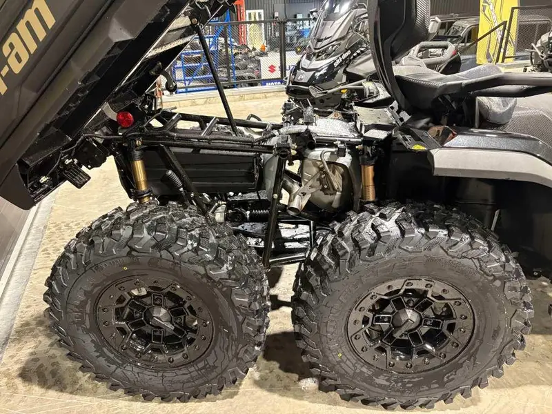 2026 Can-Am Outlander MAX 6X6 Backcountry 1000R