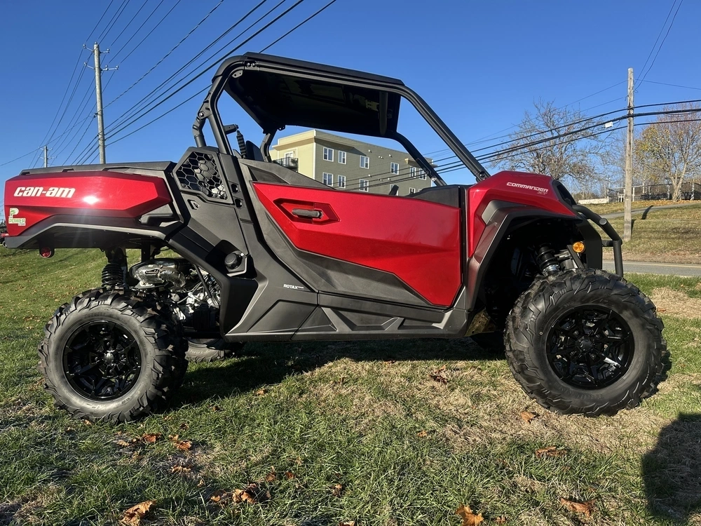 2026 Can-am Commander Xt 700 alt