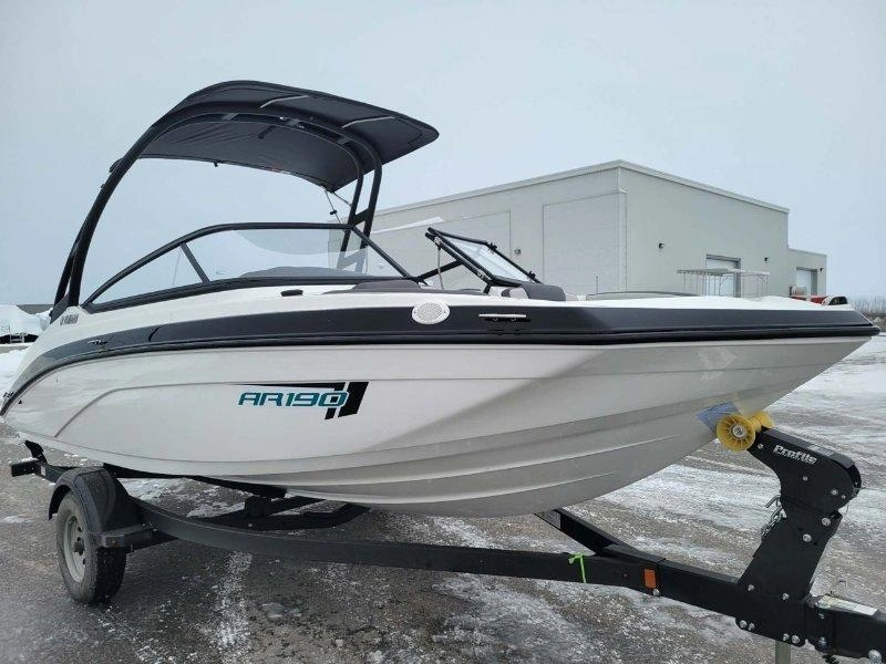 Yamaha Ar190 2026 alt