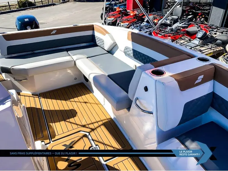2025 STARCRAFT SVX 171 OB 90HP deck boat bateau Ponté