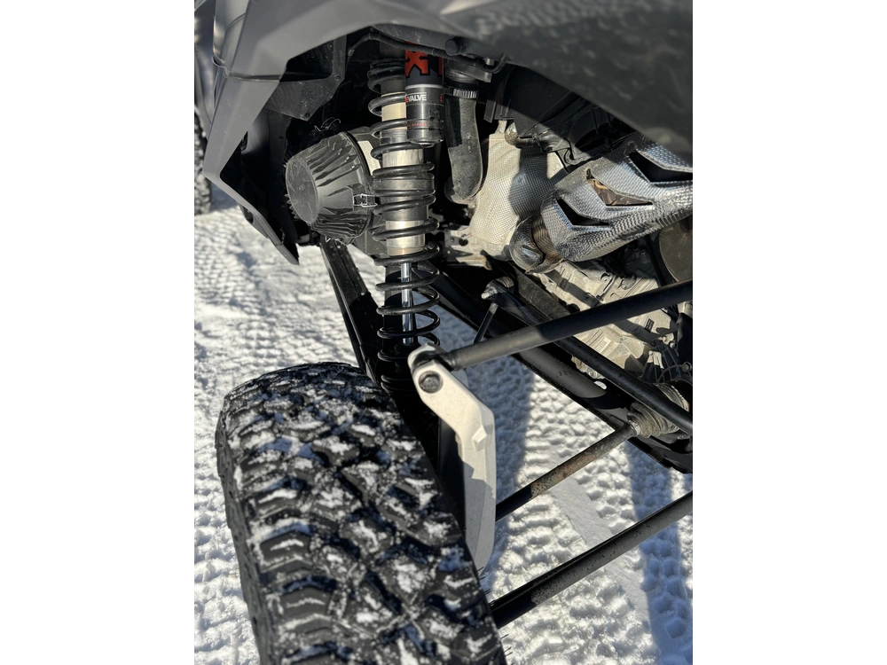 2024 Can-am Maverick R X Rs alt