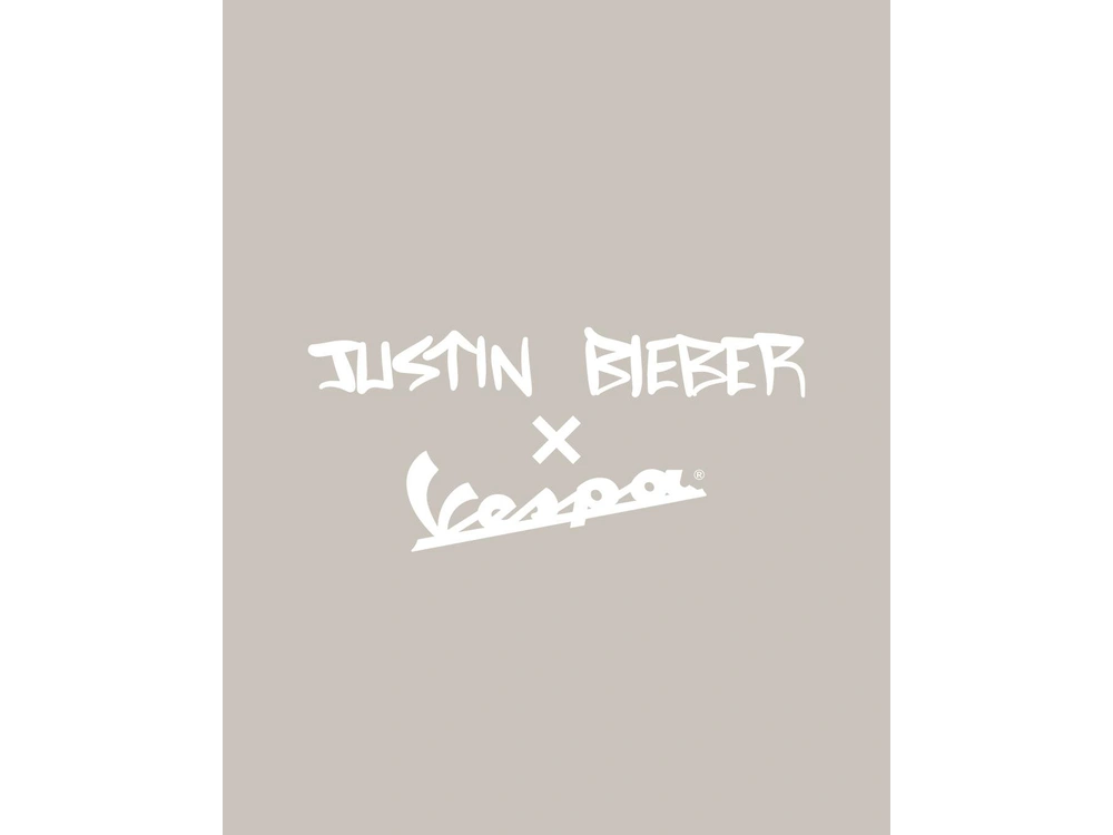 Vespa Sprint 50 Justin Bieber 2022 alt