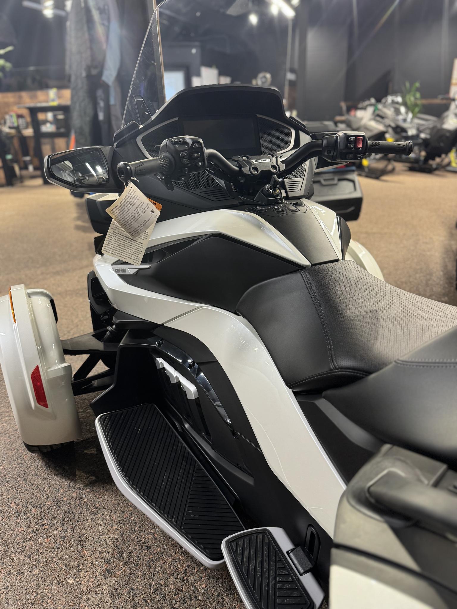 2026 Can-Am SPYDER RT LIMITED