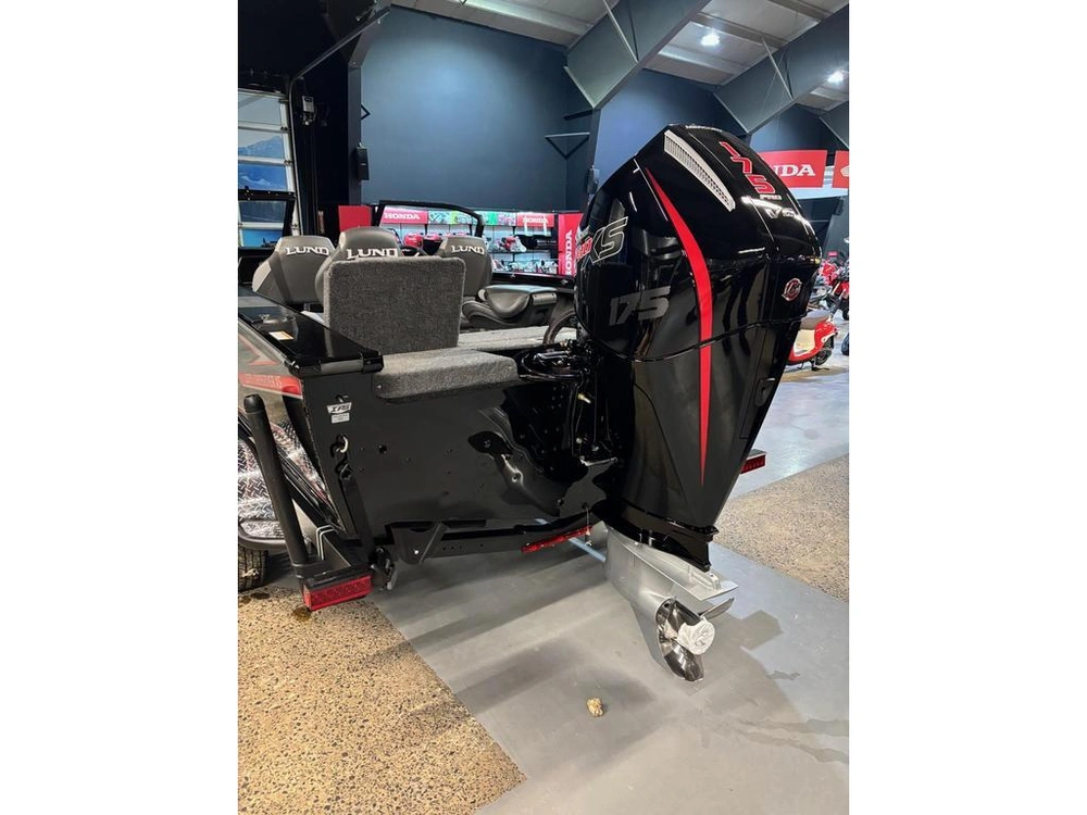 Lund Boat Co 1875 Crossover Xs 2026 2026 alt