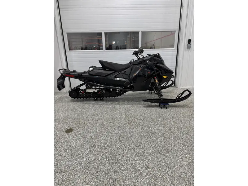 2025 Ski-Doo MZX X-RS w/Comp Pkg 850