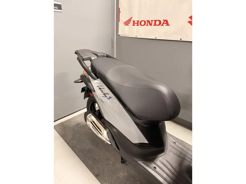 2025 Piaggio LIBERTY S 50 LIBERTY S 50 thumbnail 7